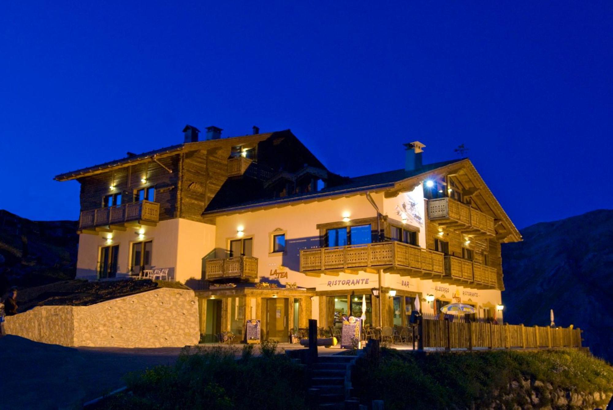 Hotel La Tea Livigno Extérieur photo