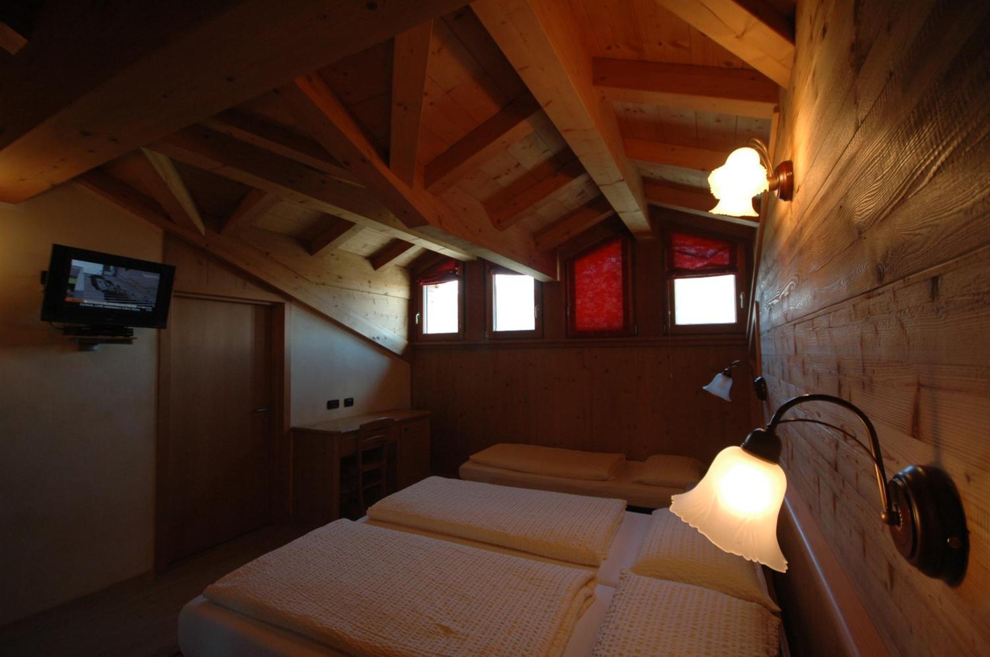 Hotel La Tea Livigno Extérieur photo